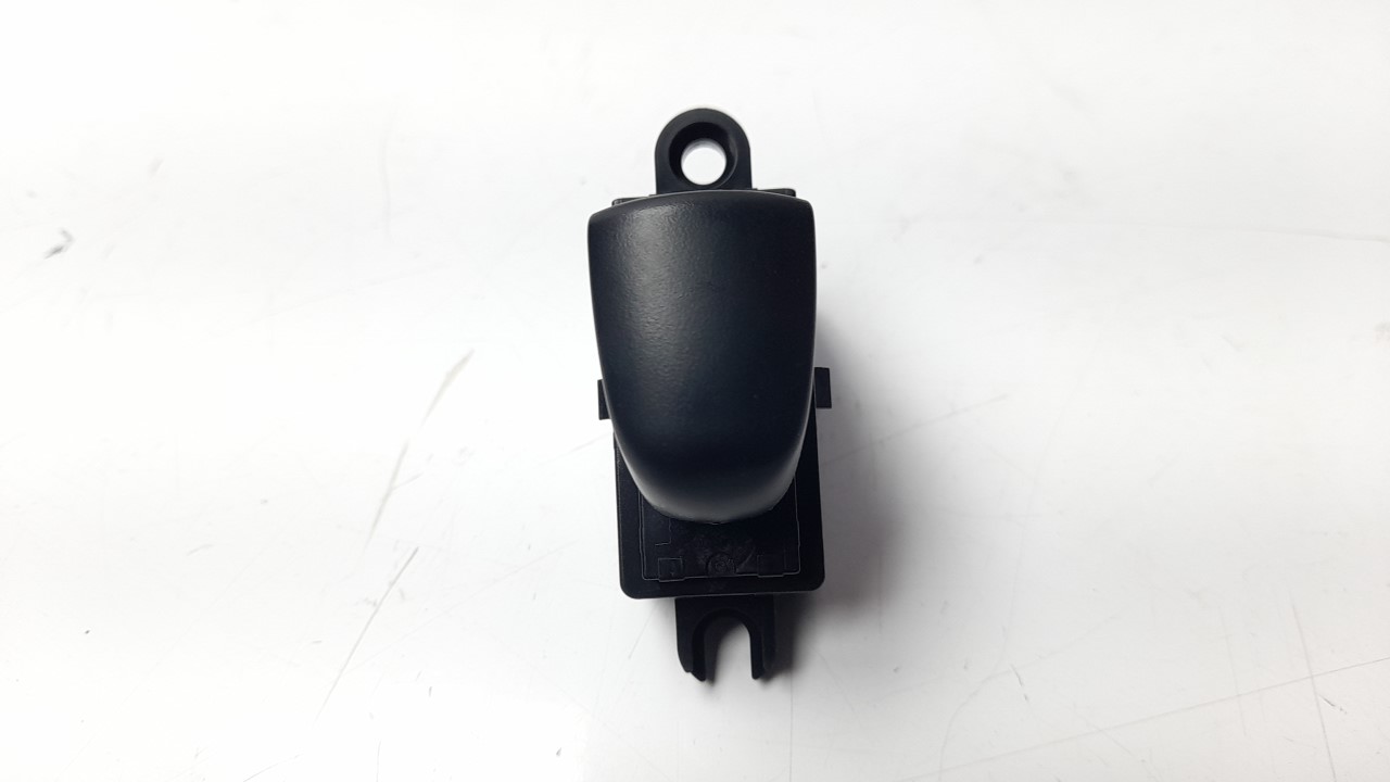 NISSAN Juke YF15 (2010-2020) Rear Right Door Window Control Switch 254111KL5A 18692805