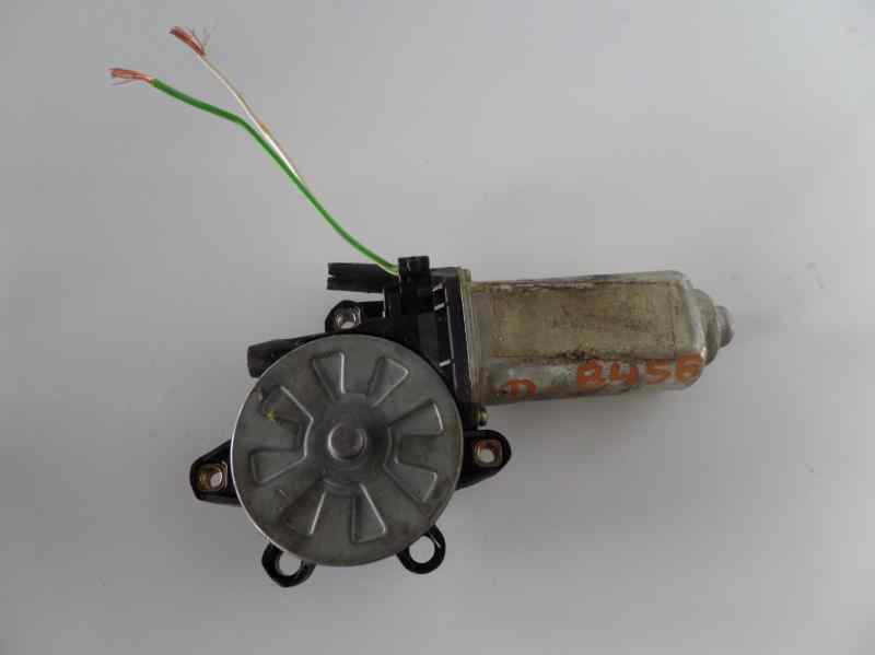 AUDI 100 4A/C4 (1990-1994) Front Right Door Window Control Motor 25311081