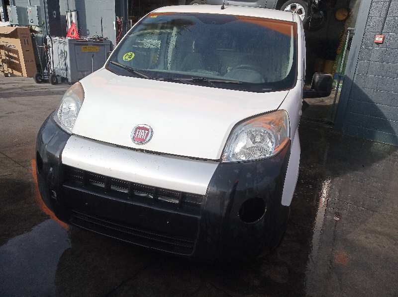 FIAT Fiorino 3 generation (2008-2023) Наружная ручка передней левой двери 18672399