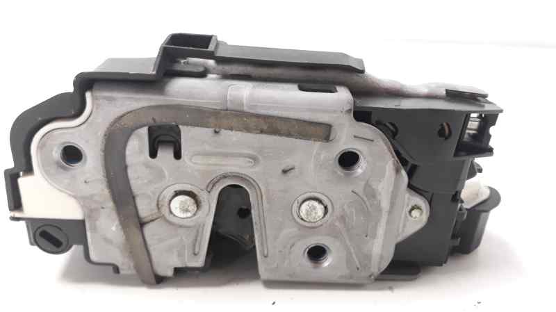 SEAT Leon 3 generation (2012-2020) Front Right Door Lock 5K1837016J 18586928