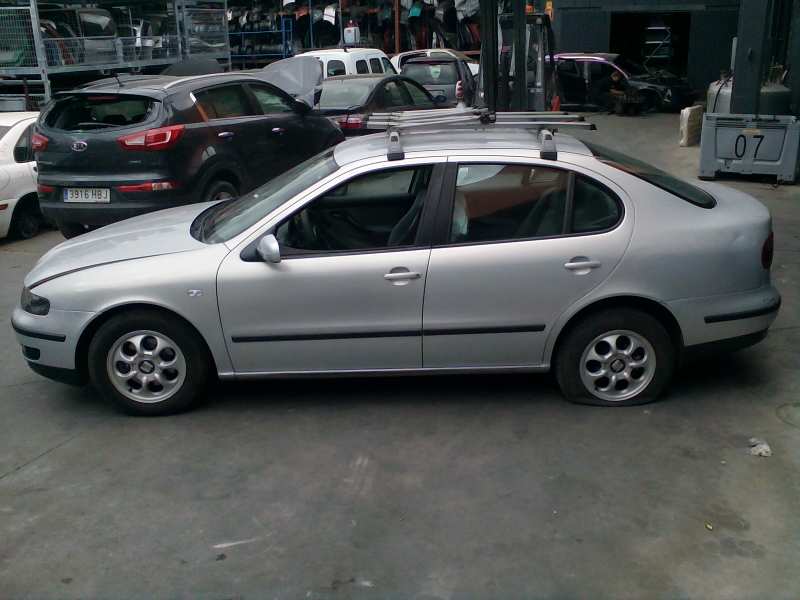 NISSAN Toledo 2 generation (1999-2006) Маторчик стеклоподъемника задней правой двери 9776101438203 18534527