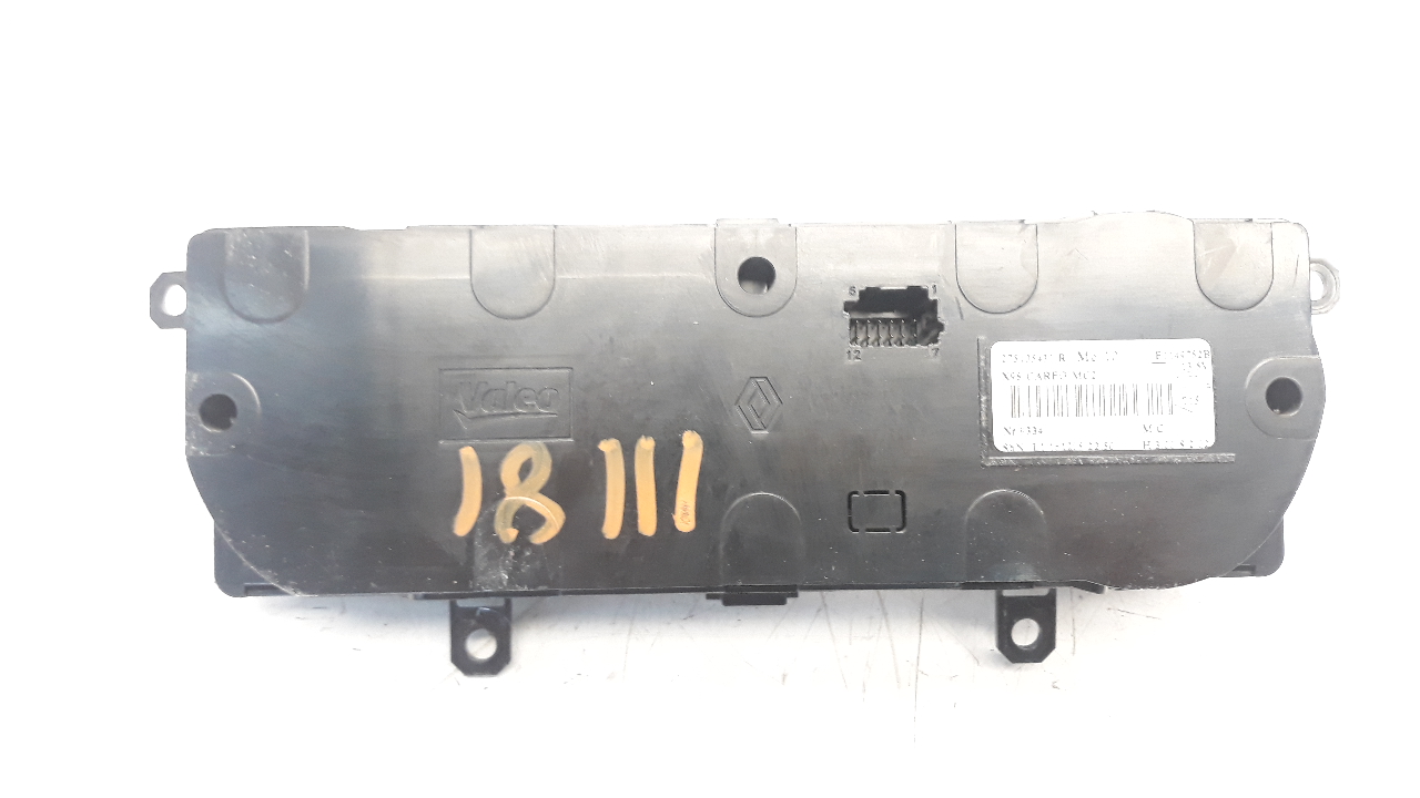 RENAULT Clio 3 generation (2005-2012) Klimato kontrolės (klimos) valdymas 275108796R 18409085