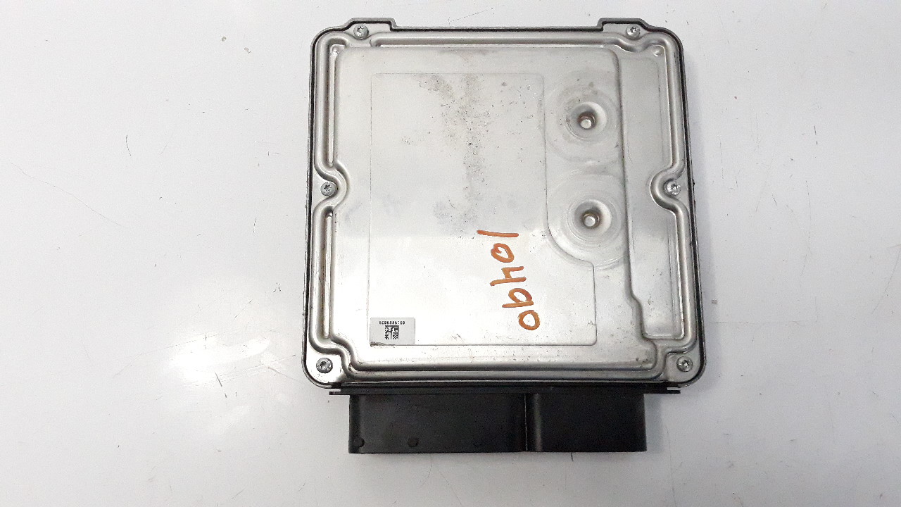 SEAT Leon 3 generation (2012-2020) Engine Control Unit ECU 04L907309B 18752271