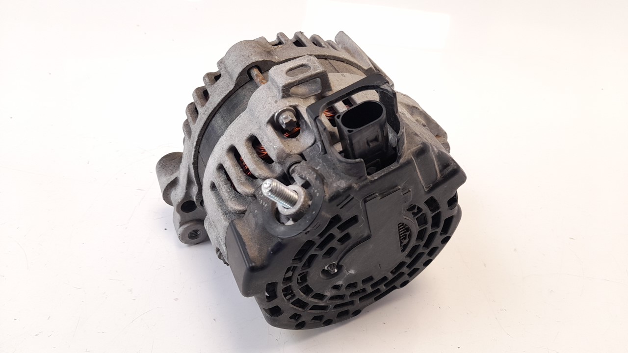 KIA Rio 4 generation (2016-2024) Alternator 3730004950 18682041