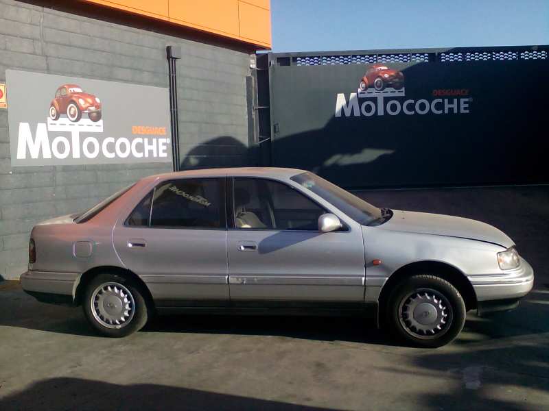 HYUNDAI Lantra J1 (1990-1995) Kaasukahvan runko 3517022010 25308216