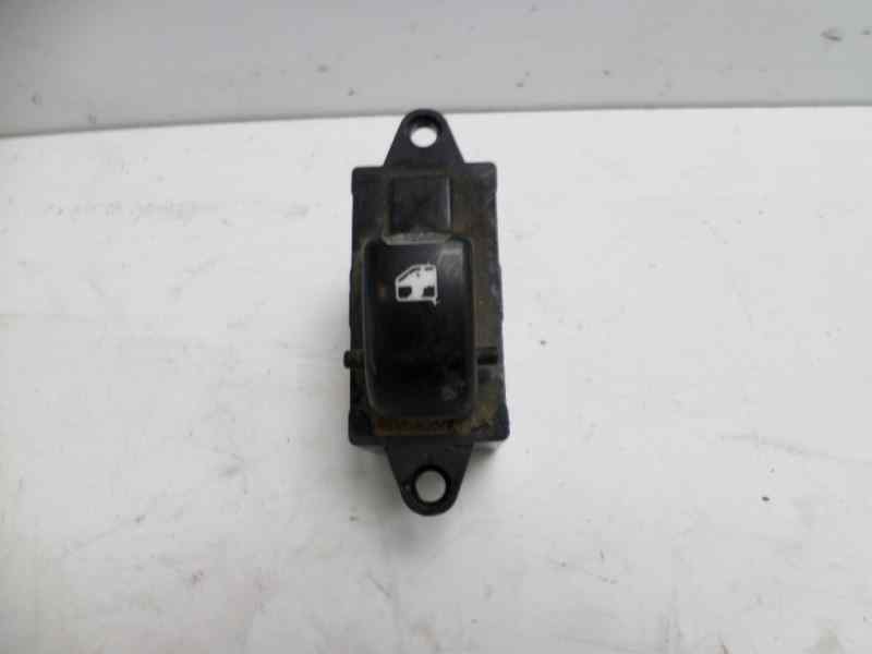 DAEWOO Rezzo KLAU (2000-2020) Rear Right Door Window Control Switch 96190777 18485818