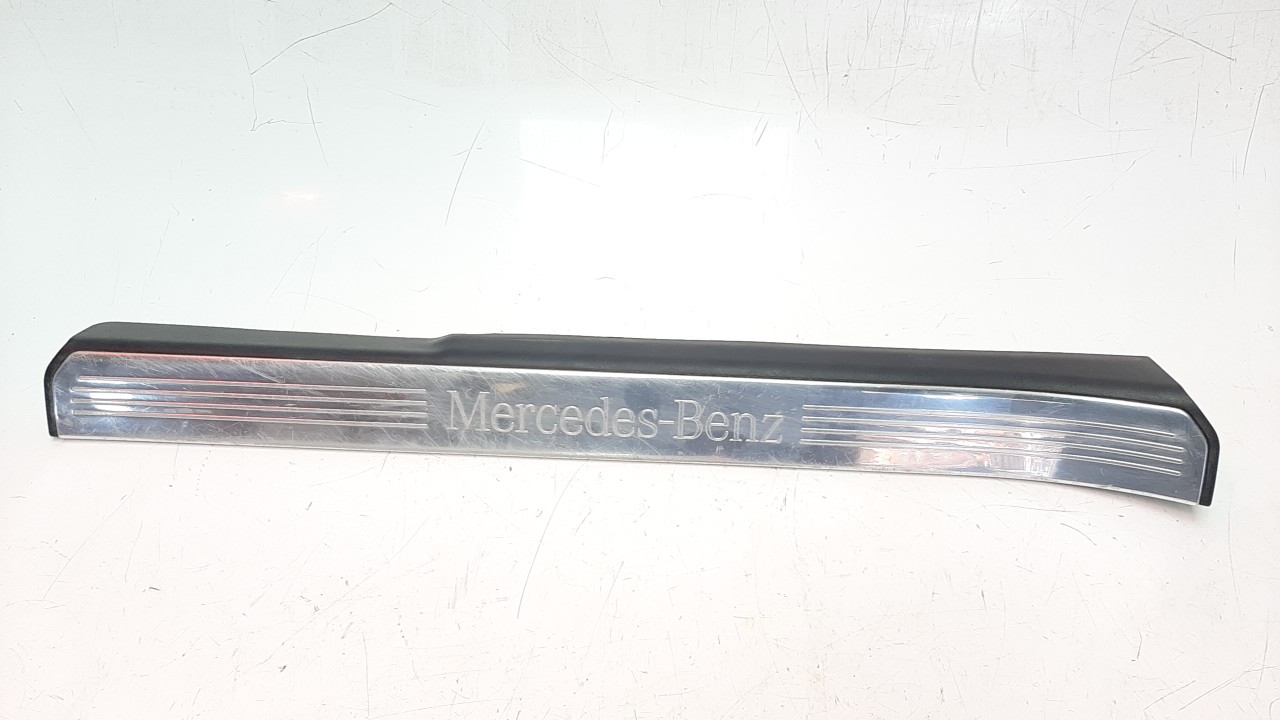 MERCEDES-BENZ S-Class W221 (2005-2013) Kitos apdailos dalys A2216800135 22817795