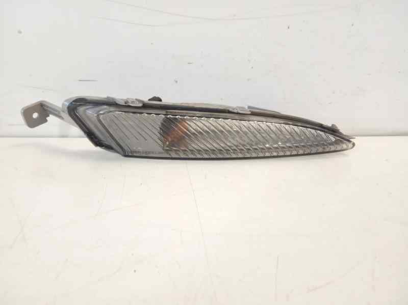 OPEL Astra J (2009-2020) Front Right Fender Turn Signal 13367143 18667076