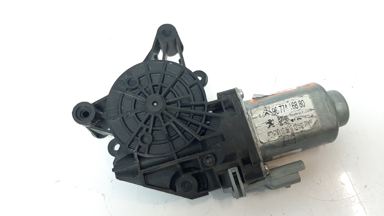 CITROËN C-Elysee 2 generation (2012-2017) Front Right Door Window Control Motor 9677416880 20143115