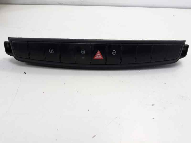 SMART Forfour 1 generation (2004-2006) Hazard button 4548202310 18547581