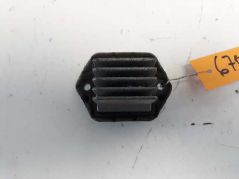 KIA Carnival 2 generation (2006-2010) Interior Heater Resistor 0K55261C08A 18534428