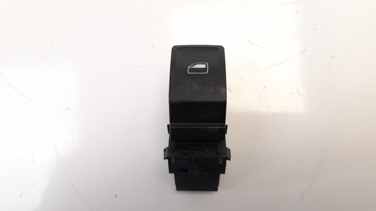 SEAT Leon 3 generation (2012-2020) Front Right Door Window Switch 5G0959855 18746270