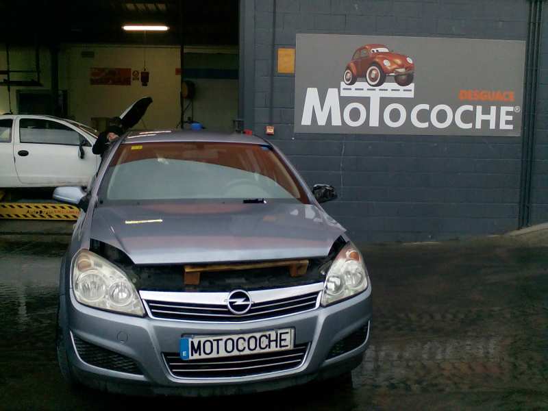 MITSUBISHI Astra J (2009-2020) Топливная рейка 0445214094 18480904