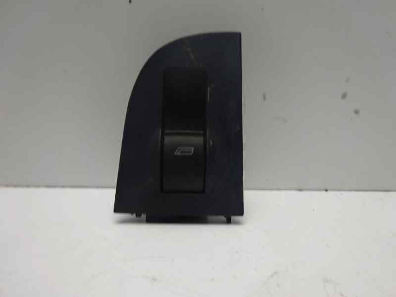 NISSAN A3 8L (1996-2003) Front Right Door Window Switch 4B0959855A 18466721