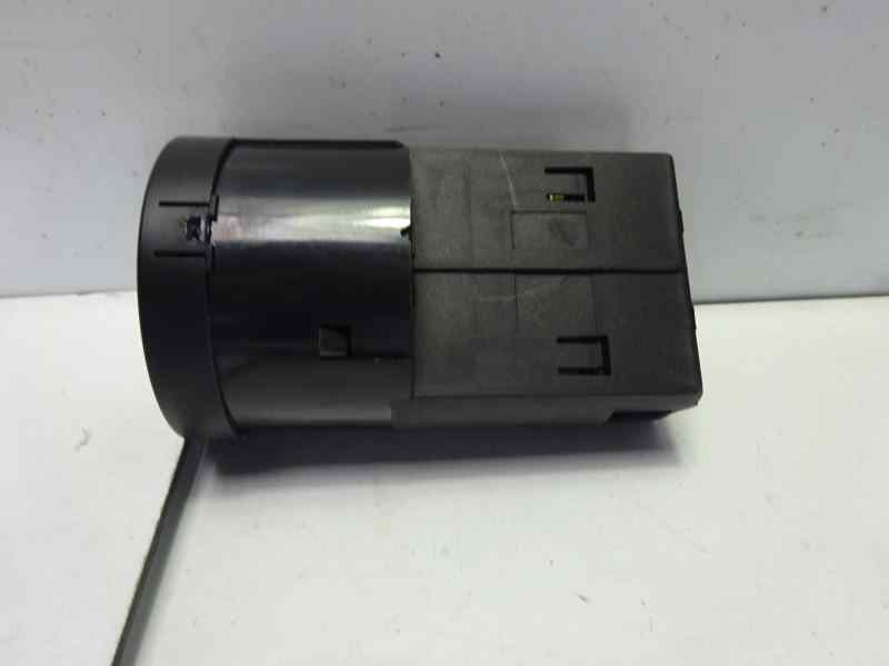 AUDI A4 B6/8E (2000-2005) Headlight Switch Control Unit 8E0941531A 18507454