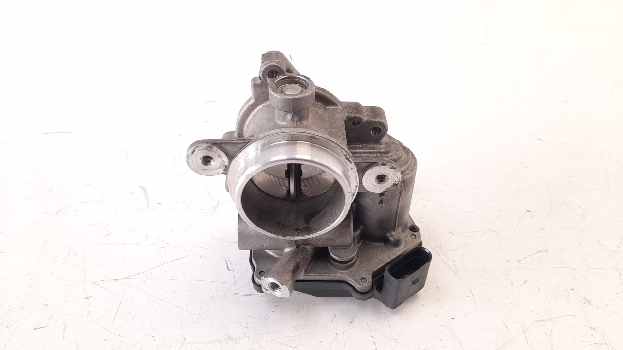 SEAT Leon 3 generation (2012-2020) Throttle Body 04L128063P 18746351