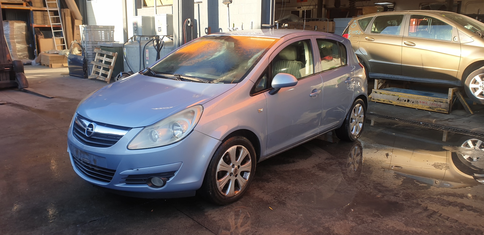 OPEL Corsa D (2006-2020) Bagāžas nodalījuma loga tīrītāja motorīts 13163029 24051175