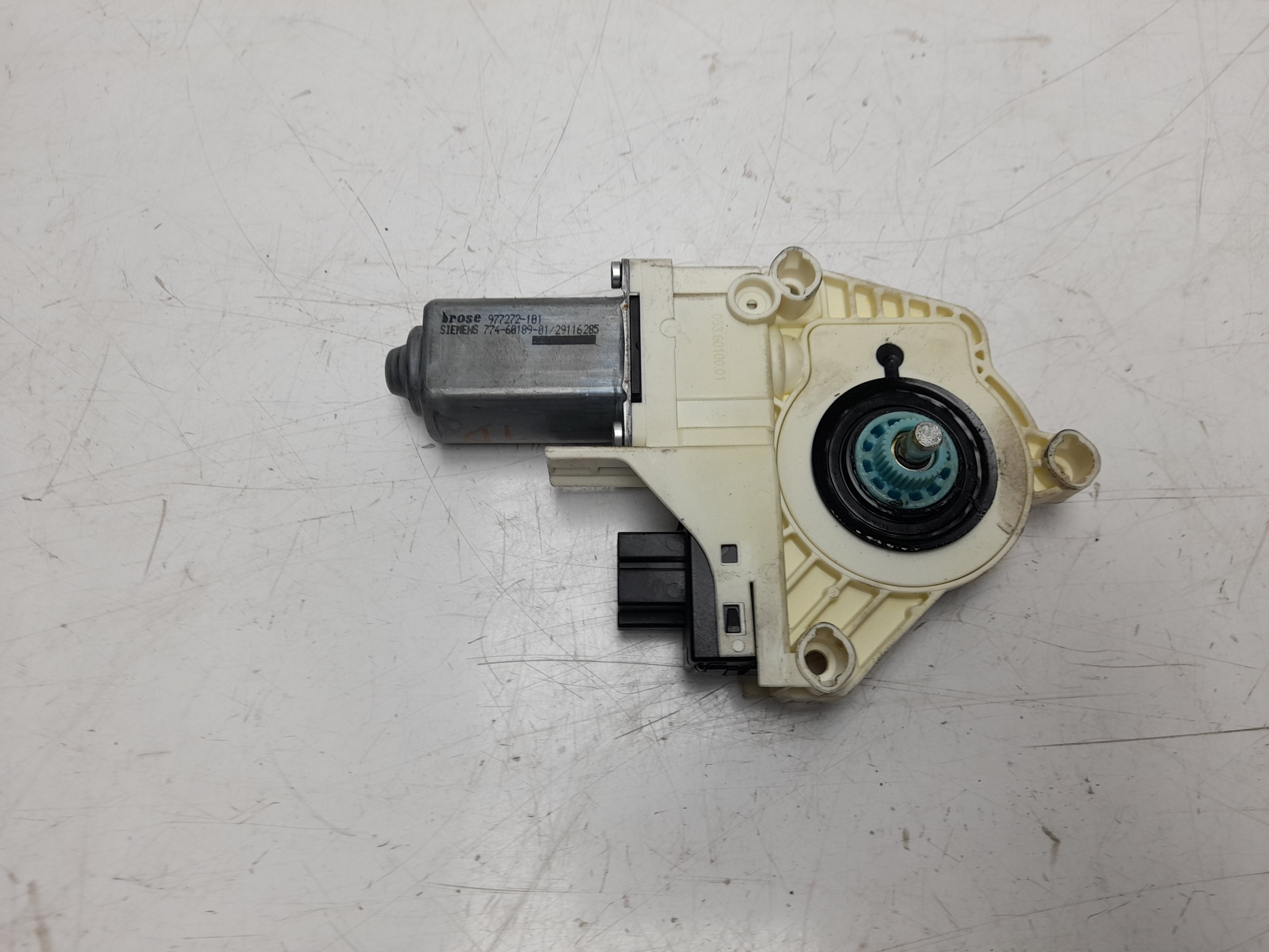 CHEVROLET Q7 4L (2005-2015) Rear Right Door Window Control Motor 4L0959802B 18653628