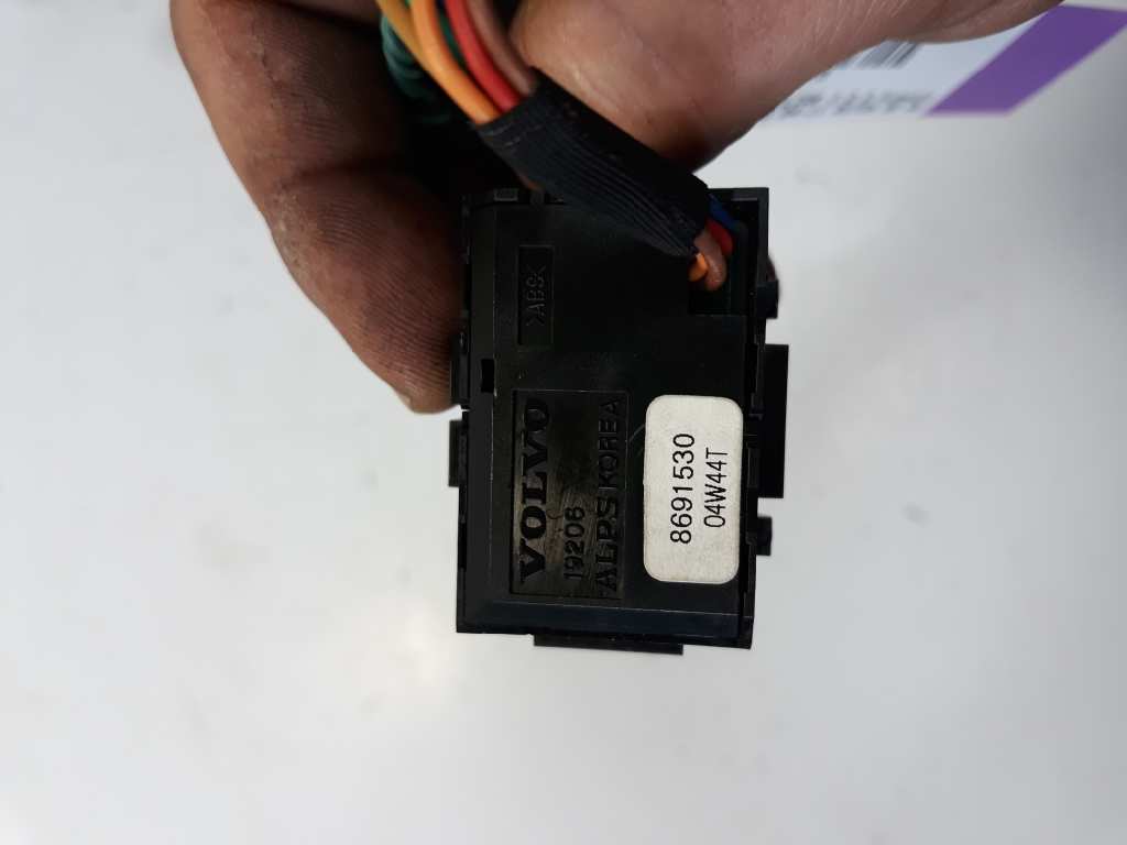 TOYOTA V50 1 generation (2003-2012) Switches 8691530 18552013