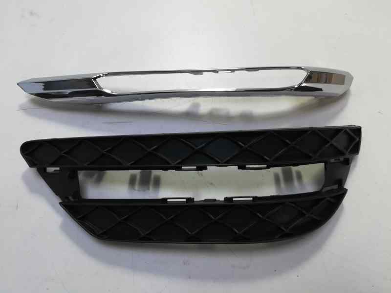 MERCEDES-BENZ C-Class W204/S204/C204 (2004-2015) Front Right Grill A2048802624, 107132433 23972413