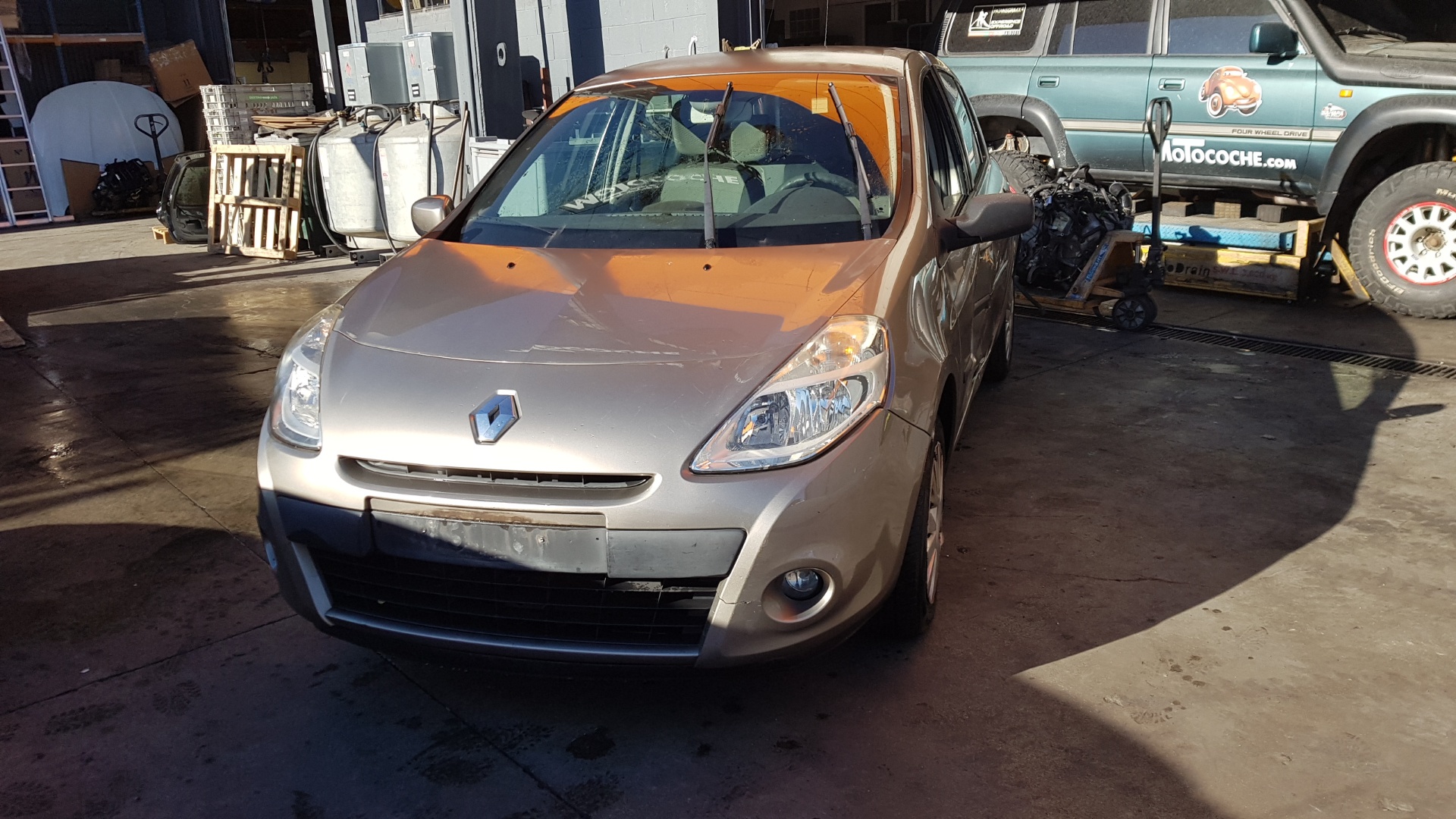 RENAULT Clio 3 generation (2005-2012) Нижний рычаг передний левый 8200744091 22805237