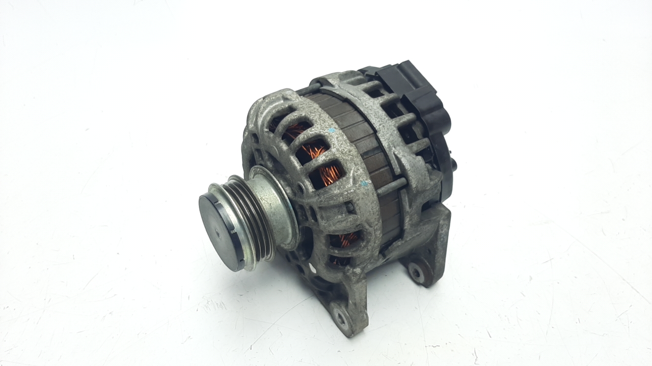 DACIA Sandero 2 generation (2013-2020) Alternator 231008386R 22815598