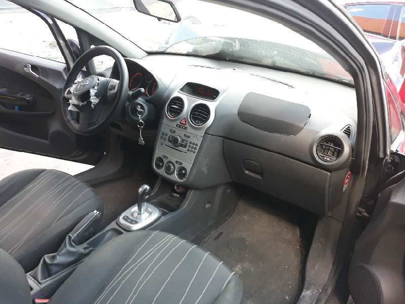 OPEL Corsa D (2006-2020) Rekisterikilven valot 13251936 25908803