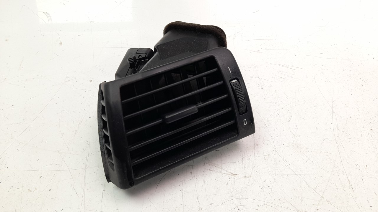 VAUXHALL 3 Series E46 (1997-2006) Cabin Air Intake Grille 64228361897 24069733