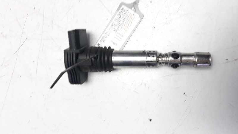 PEUGEOT Bora 1 generation (1998-2005) High Voltage Ignition Coil 06A905115D 18520653