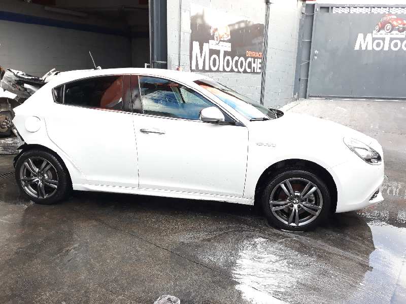 ALFA ROMEO Giulietta 940 (2010-2020) Топливный насос 51807864 18555610