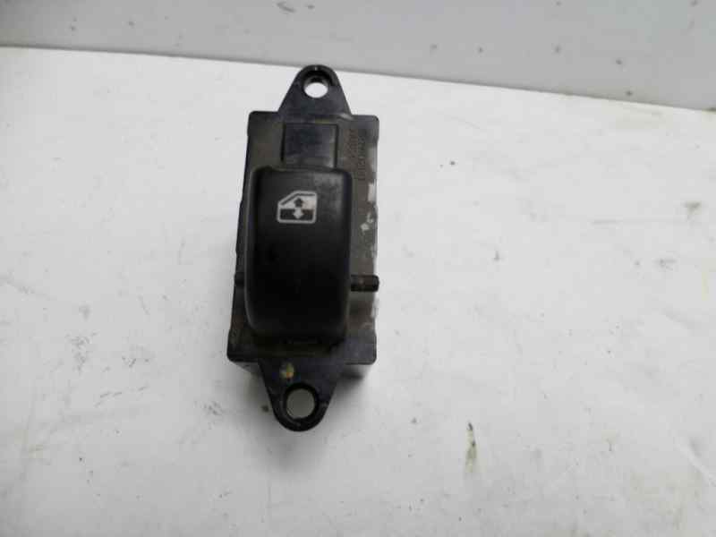 DAEWOO Rezzo KLAU (2000-2020) Rear Right Door Window Control Switch 96190777 18485633