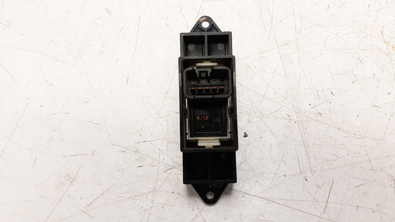 CITROËN C4 AirCross 1 generation (2012-2017) Rear Right Door Window Control Switch MR587944 18687705