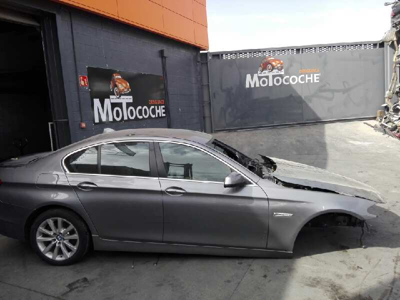 BMW 5 Series F10/F11 (2009-2017) Spidometras (Prietaisų skydelis) 665109199305 18532316