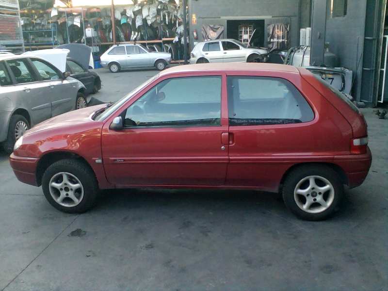 BMW Saxo 2 generation (1996-2004) Bagāžas nodalījuma loga tīrītāja motorīts 9637889880 18457699