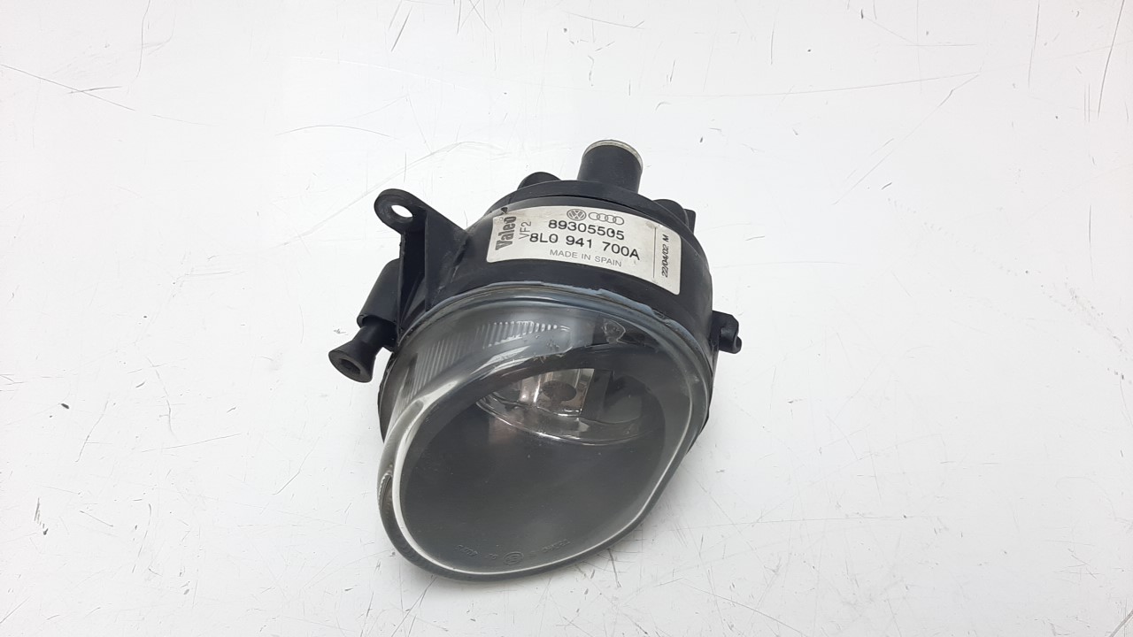 AUDI A3 8L (1996-2003) Front Right Fog Light 8L0941700A 22818941