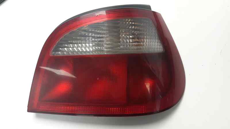 RENAULT Megane 1 generation (1995-2003) Фонарь задний правый 7700428321 24015176