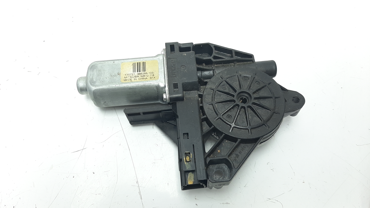 VOLVO V40 2 generation (2012-2020) Moteur de lève-vitre de porte avant gauche 966268103 20796109