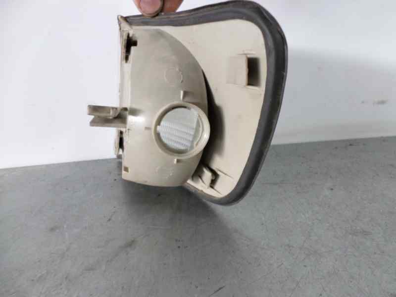 AUDI 100 4A/C4 (1990-1994) Front Right Fender Turn Signal 3B0953050C 25311014