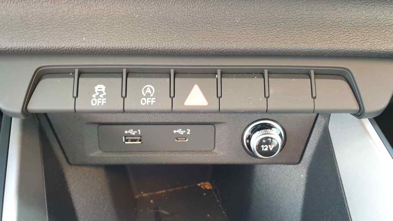 AUDI A1 GB (2018-2024) Hazard button 82A925301AE 23850975