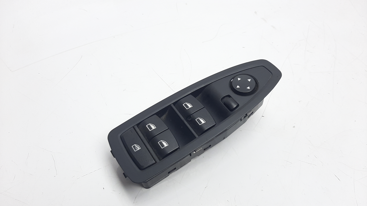 BMW 3 Series F30/F31 (2011-2020) Front Left Door Window Switch 728383206 24014093