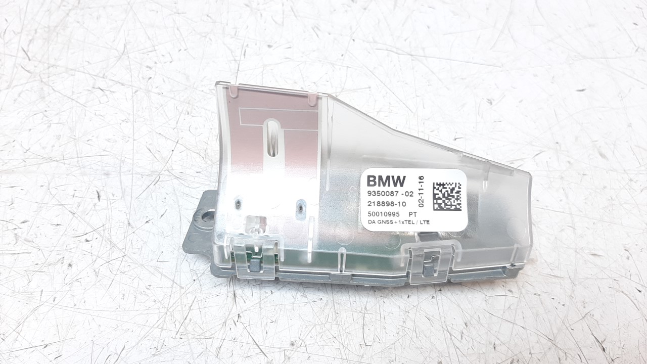 BMW 1 Series F20/F21 (2011-2020) Antena 935008702 23822906