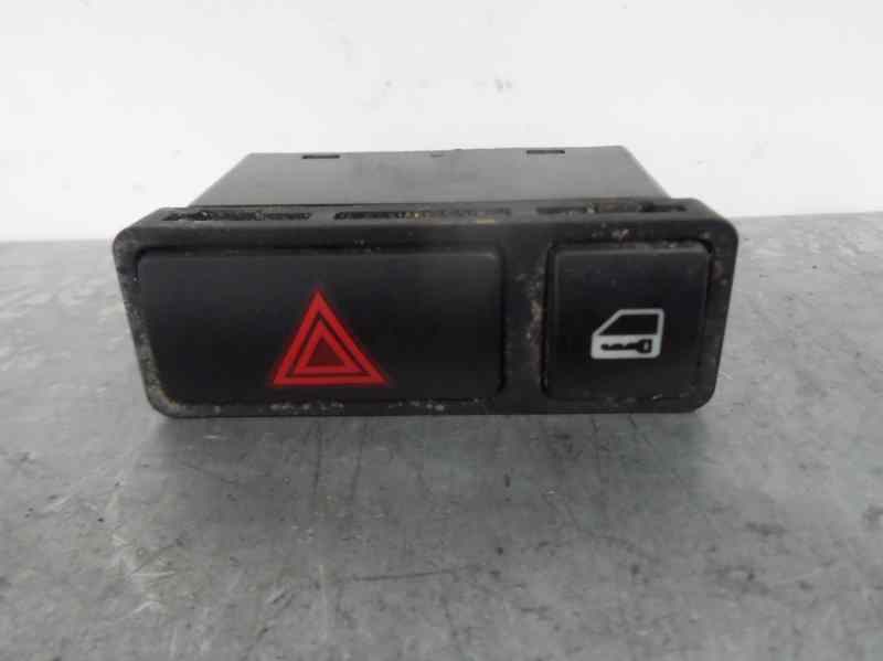 BMW 3 Series E46 (1997-2006) Hazard button HW01 18450478