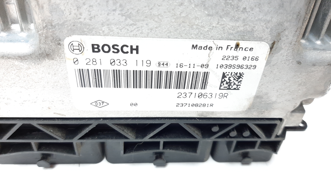 RENAULT Clio 3 generation (2005-2012) Motorkontrolenhed ECU 237106319R 18710404