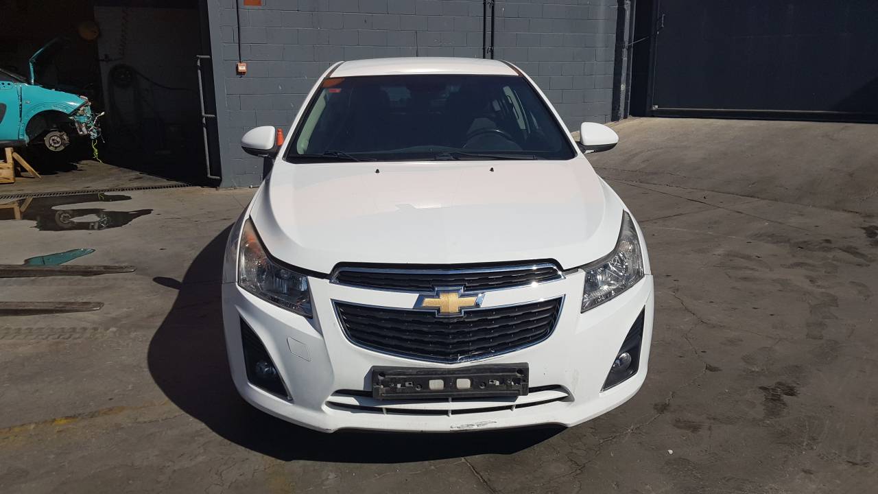 CHEVROLET Cruze 1 generation (2009-2015) Передний траверс 39023215 18761009