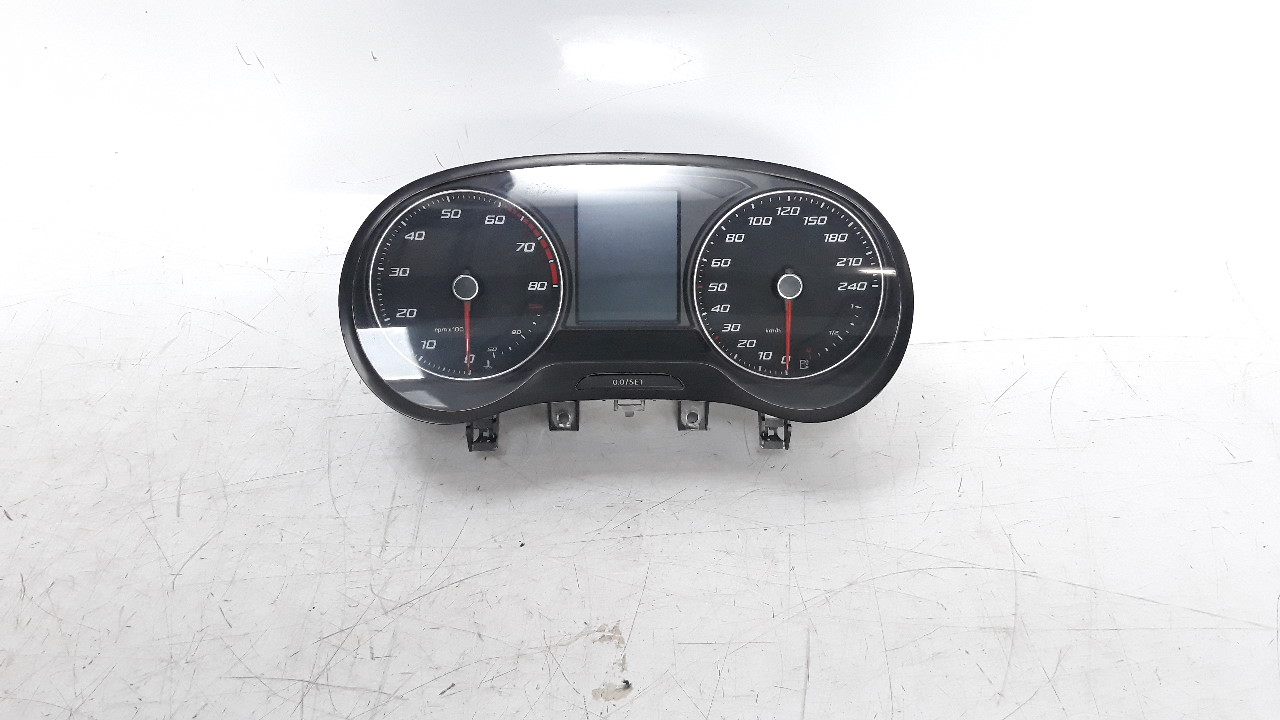 SEAT Ibiza 4 generation (2008-2017) Speedometer 6P0920740A 22805097