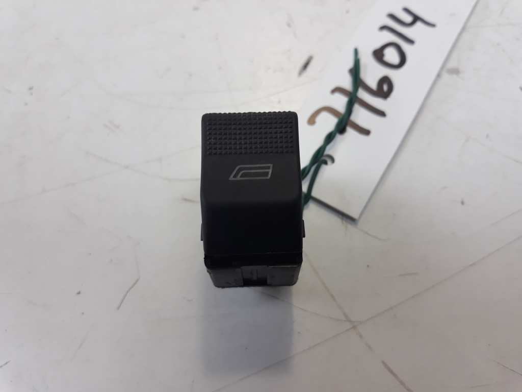 AUDI A4 B5/8D (1994-2001) Front Left Door Window Switch 4D0959855 18558540