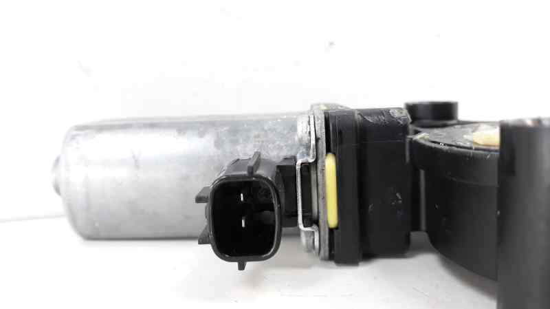 DACIA Sandero 1 generation (2008-2012) Front Right Door Window Control Motor 0371001 24008209