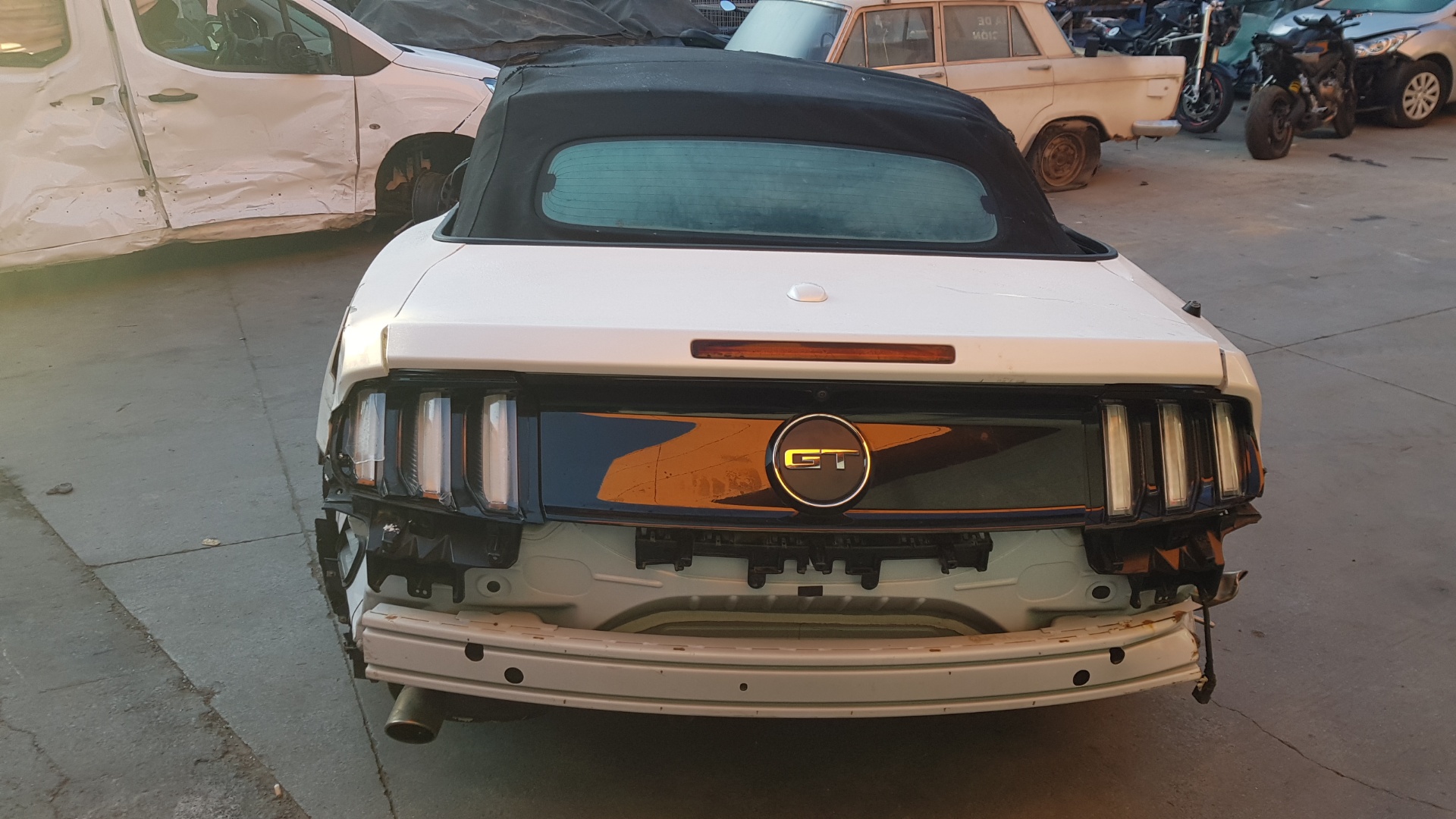 FORD USA Mustang 5 generation (2004-2014) Galinis dangtis FR3B6340110AM 24043394