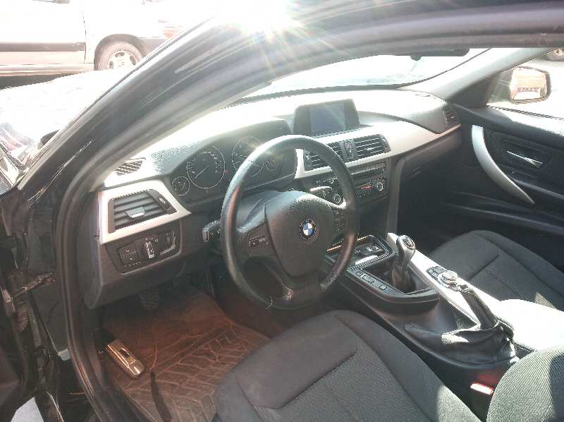BMW 3 Series F30/F31 (2011-2020) Galinių kairių durų stiklo pakelėjas 7351049, 106063321 24015144