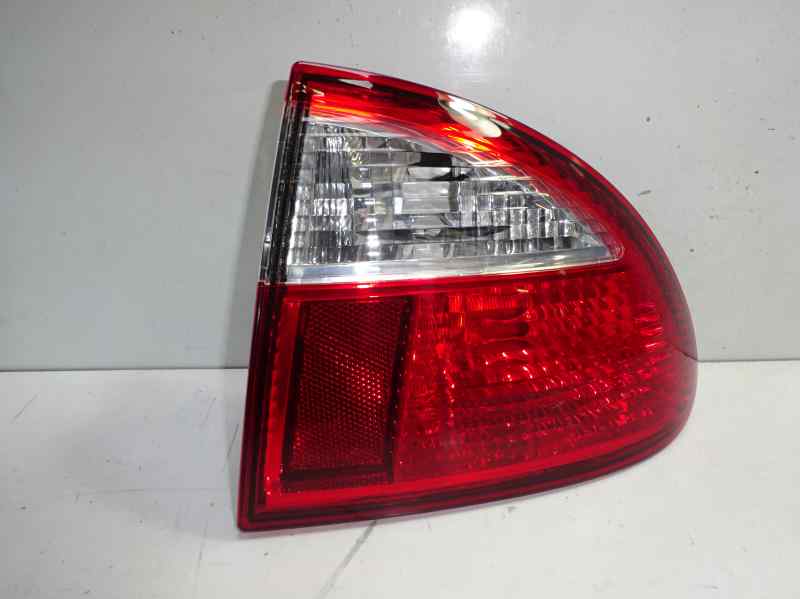 SEAT Leon 1 generation (1999-2005) Rear Right Taillight Lamp 1M694511201C, 103F21130770, ST4204173 18761659
